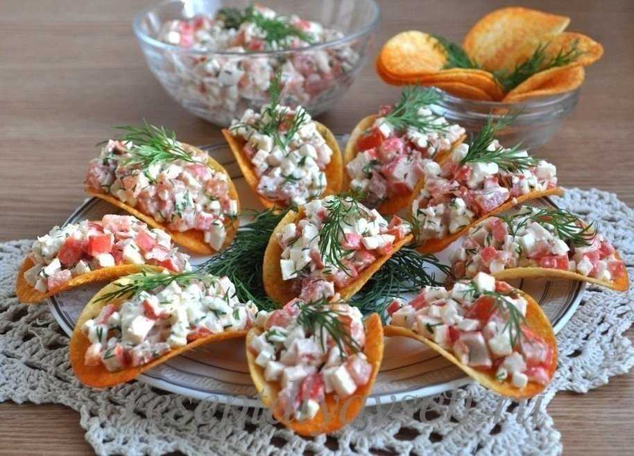 Самый вкусный салат «мимоза»: 10 очень простых рецептов с консервами