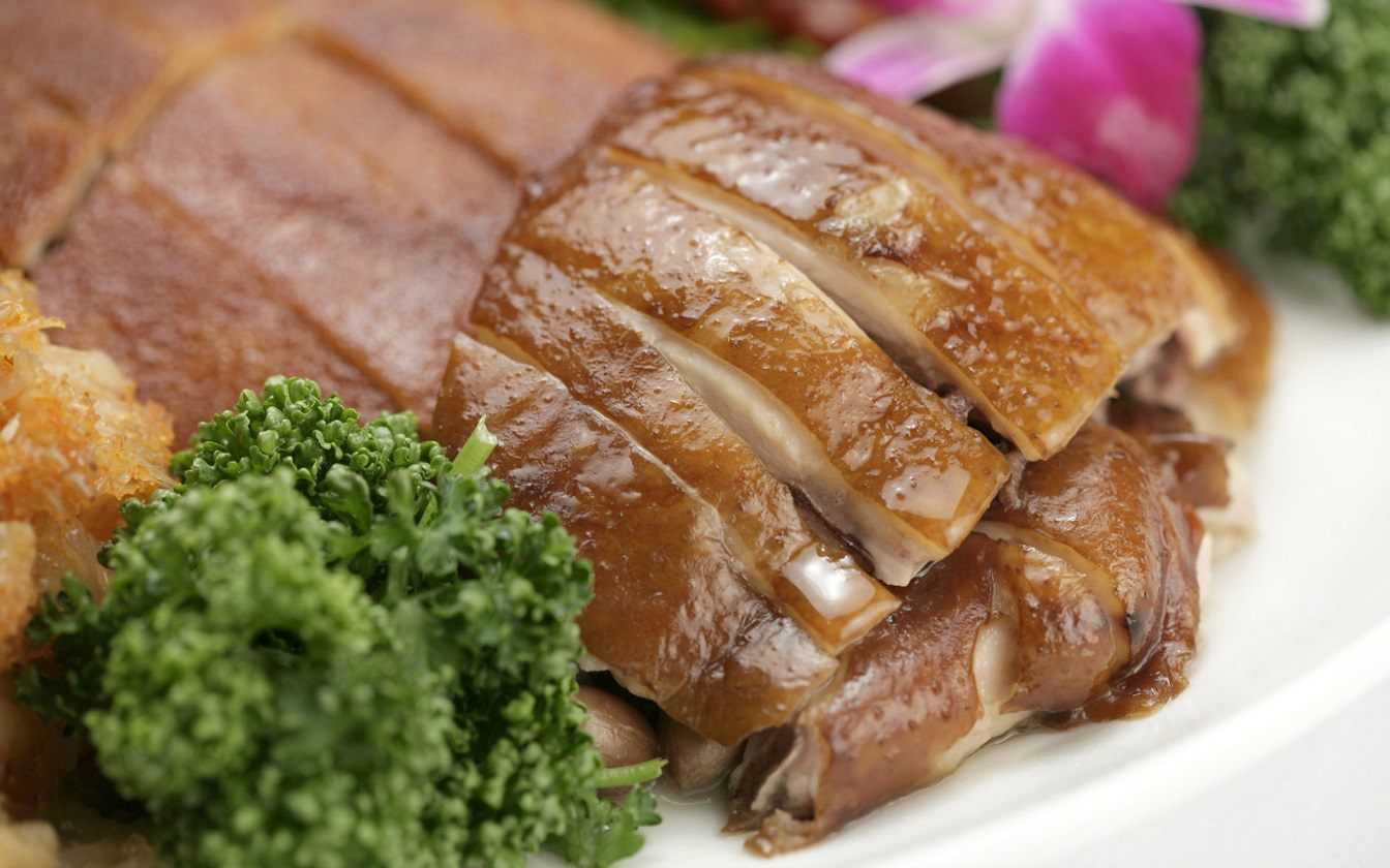 Как вкусно посолить сало с прослойкой