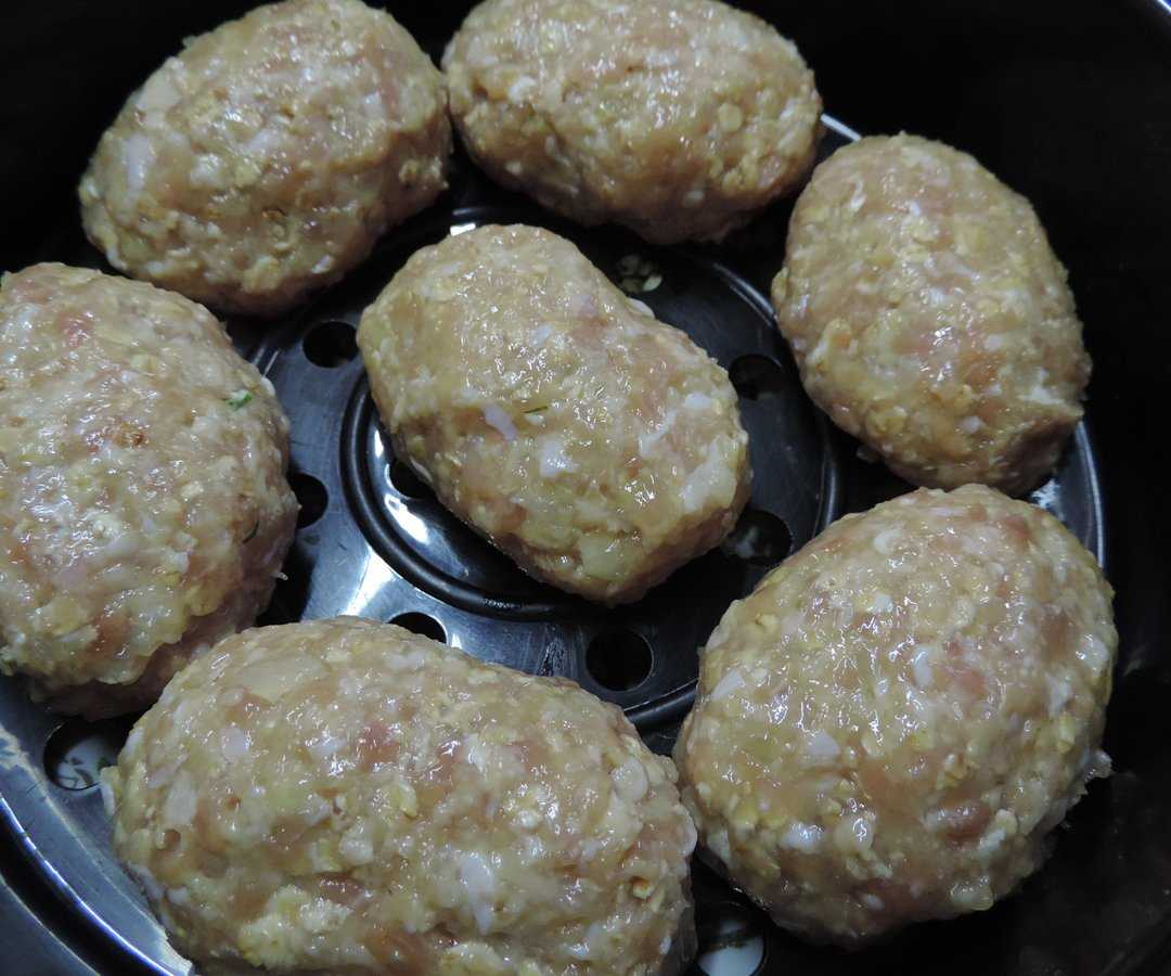 10 рецептов очень сочных куриных котлет на пару