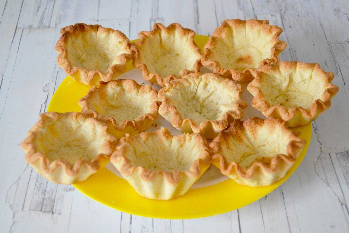 Что положить в тарталетки: 10 простых и вкусных начинок на праздничный стол :: инфониак