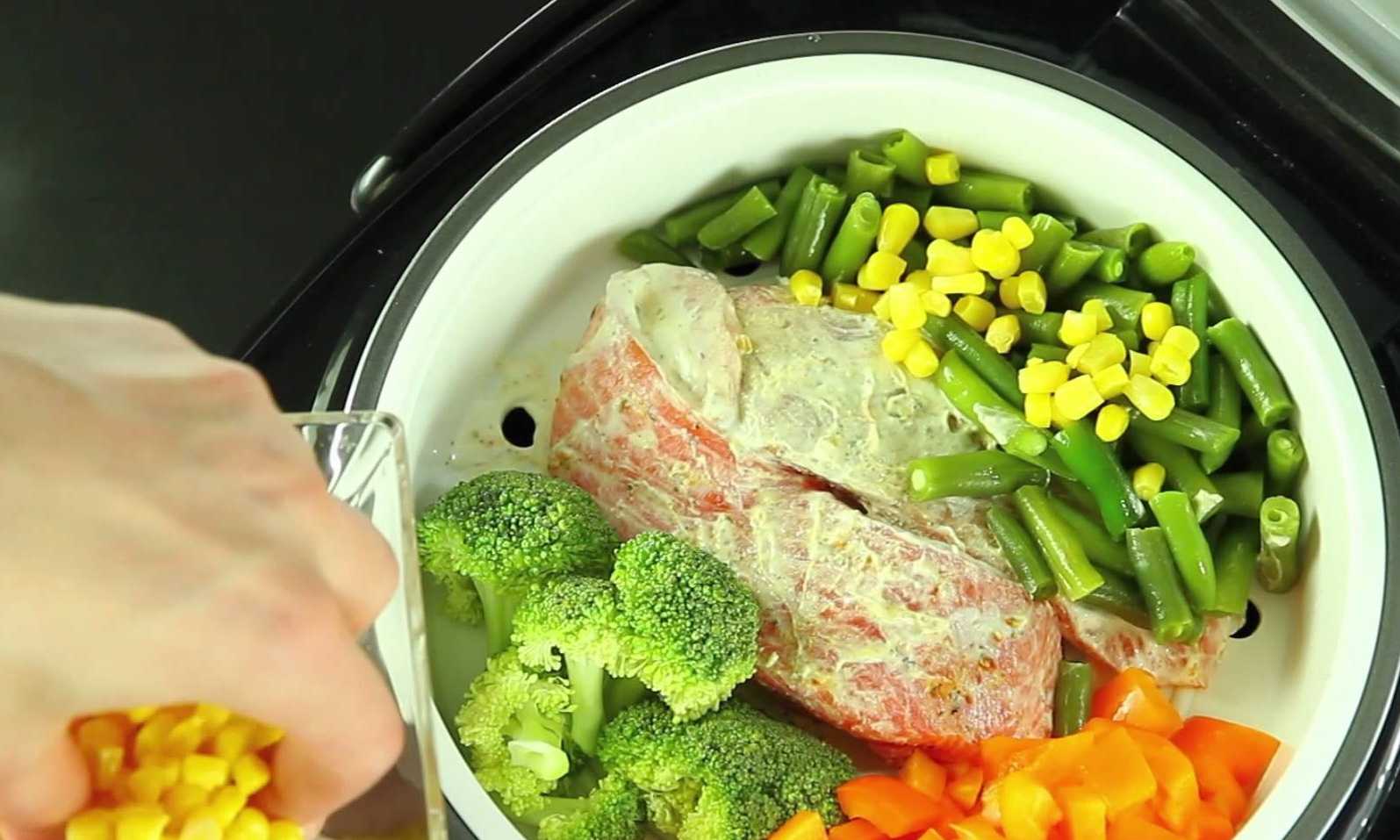 Тушеная капуста в мультиварке: 11 очень вкусных рецептов