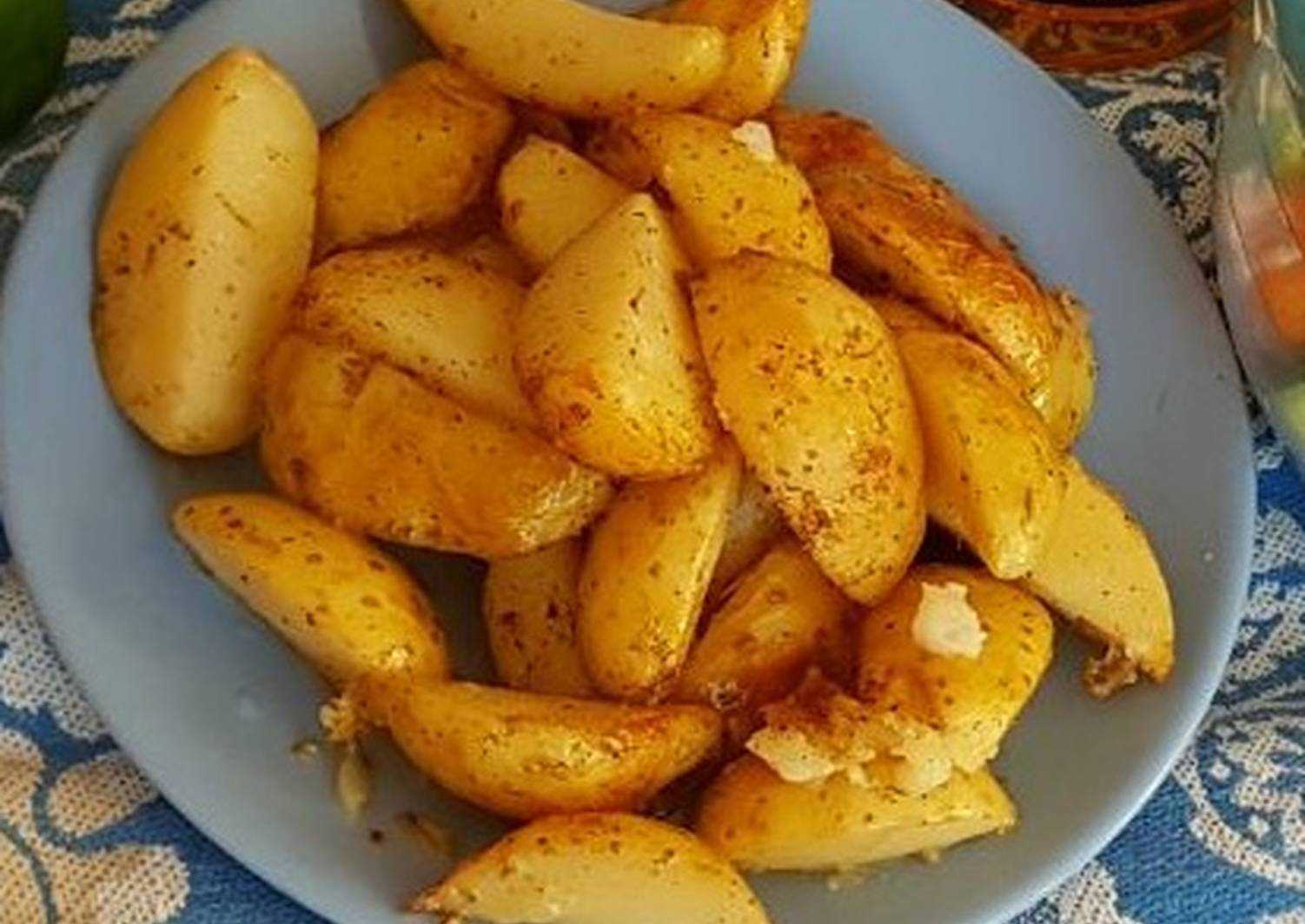 Запеченная картошка в мультиварке с мясом