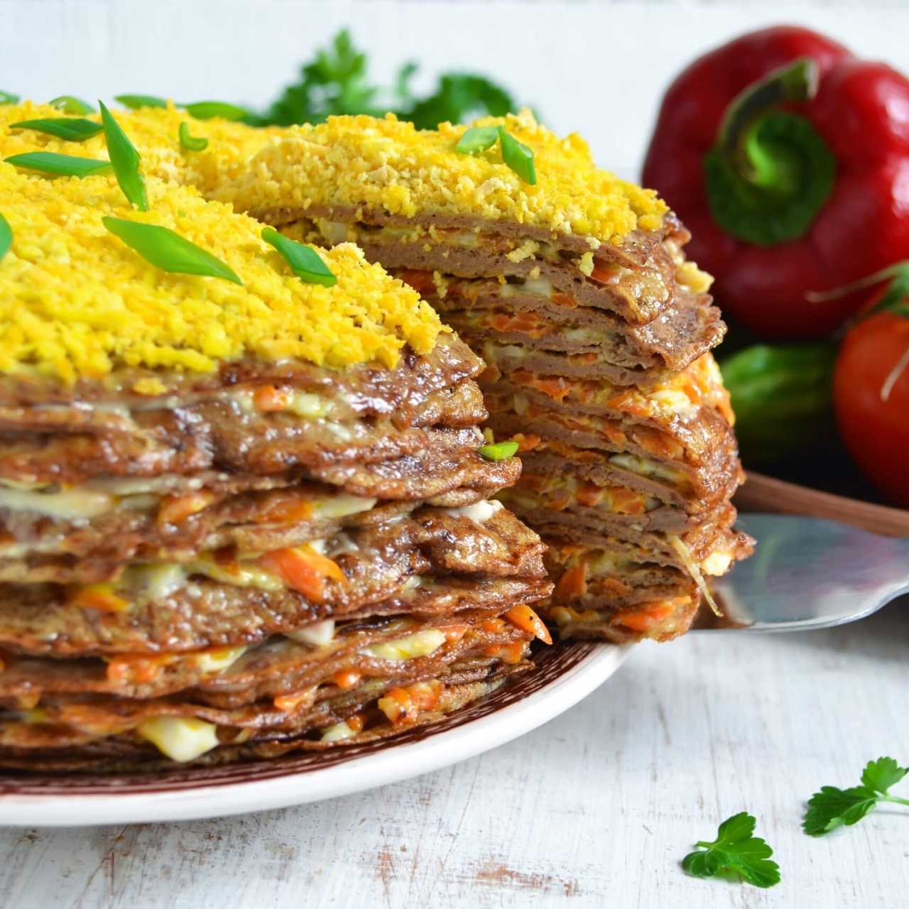 Печеночный торт из куриной печени – 6 рецептов