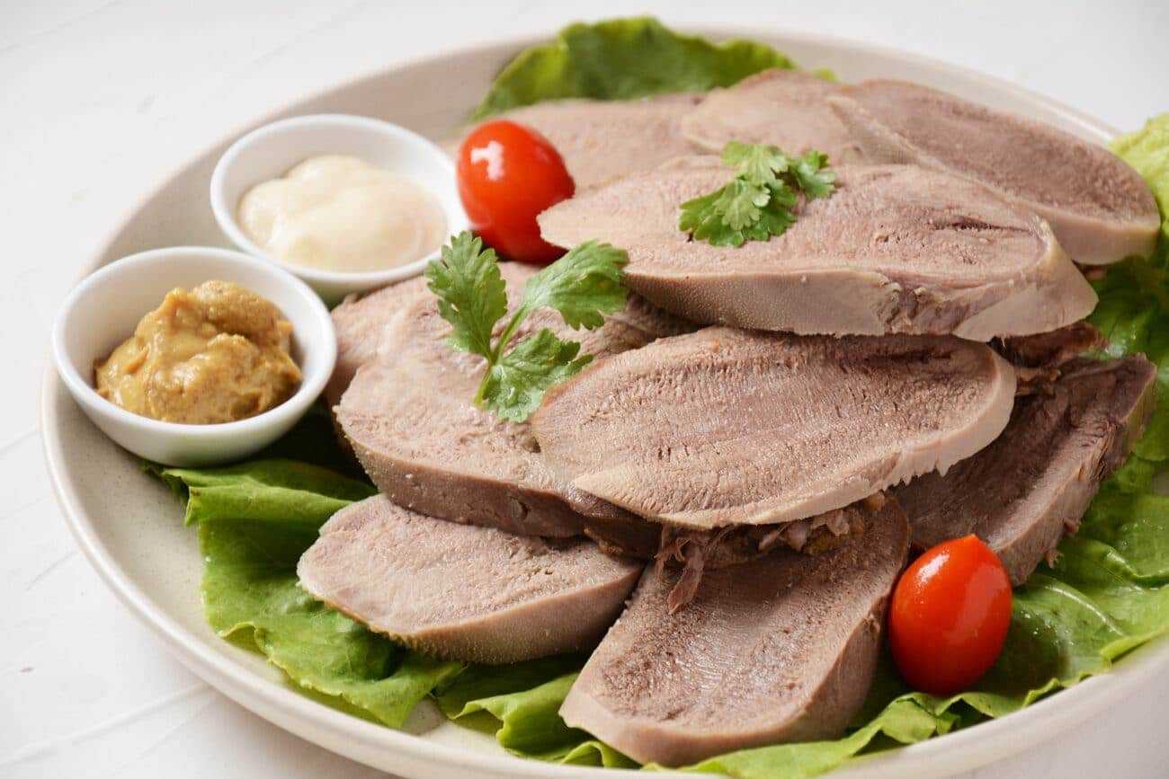 Колбаса в кружке домашняя вареная: рецепт вареной куриной закуски в стакане в домашних условиях с фото