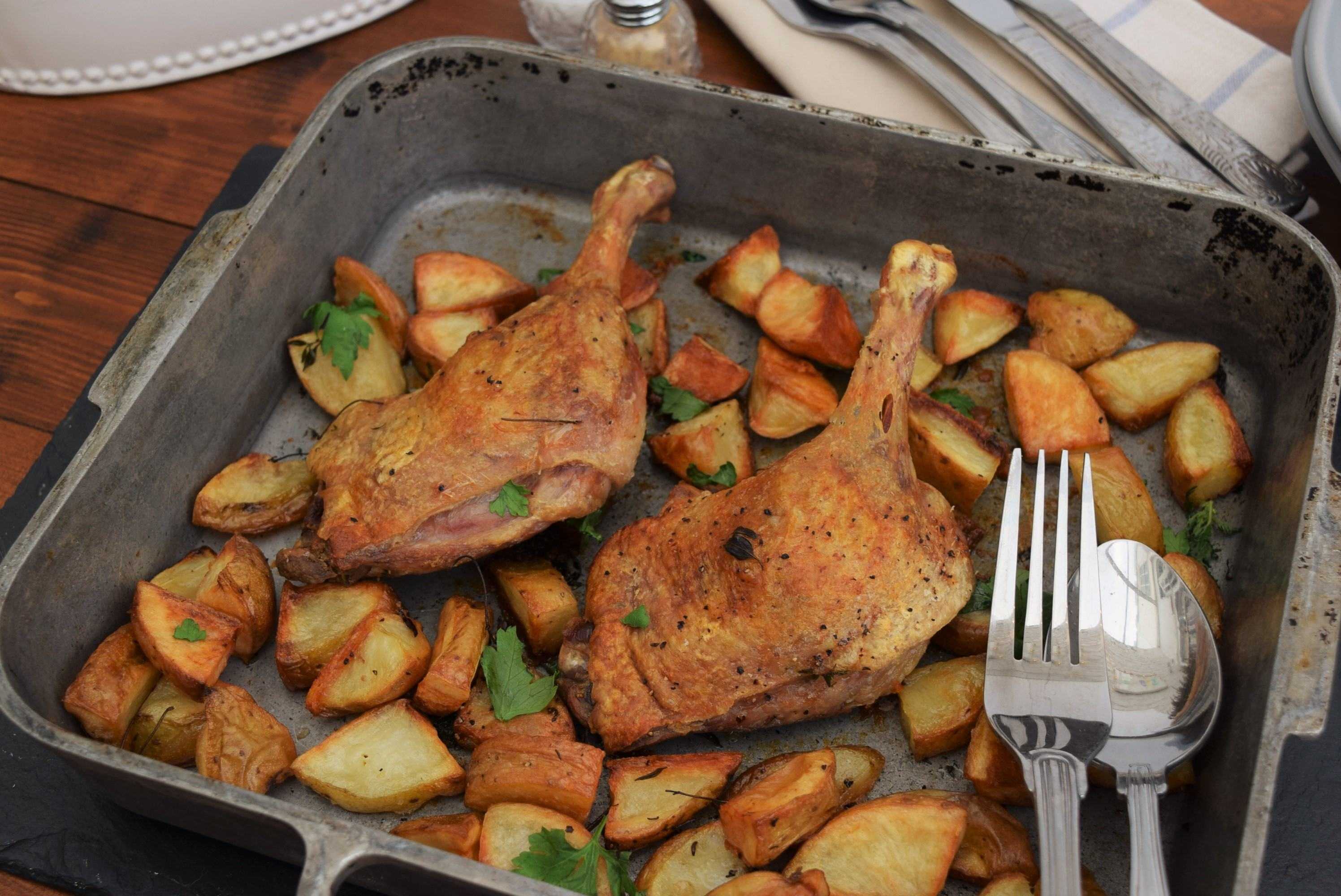 Утка с апельсинами кусочками в духовке (сочная и мягкая!)
