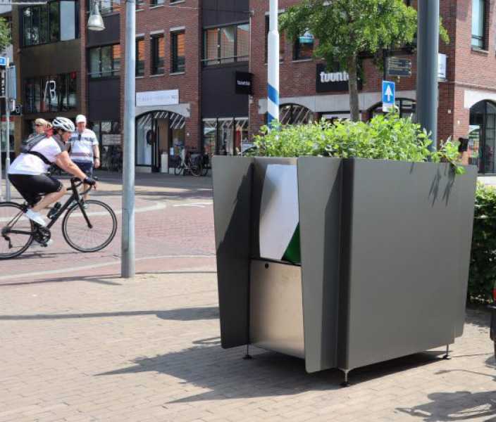Amsterdam installs greenpee hemp-urinals in bid to stop “wild peeing”