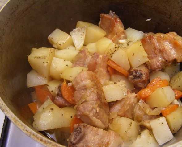 Cвиные ребрышки на сковороде - 8 вкусных рецептов