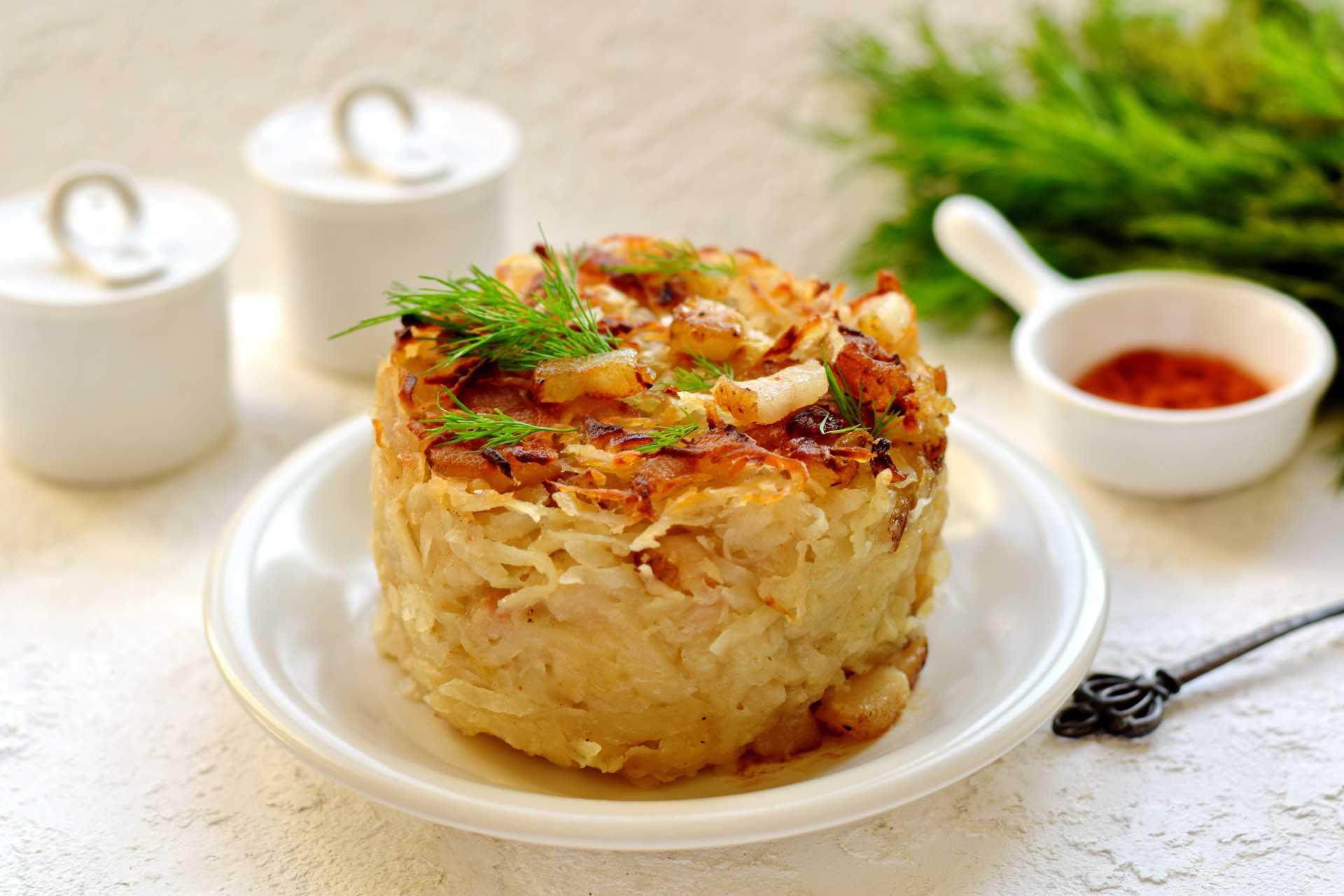 Картофельная бабка в мультиварке: классическая, с фаршем и с салом - пошаговый рецепт с фото