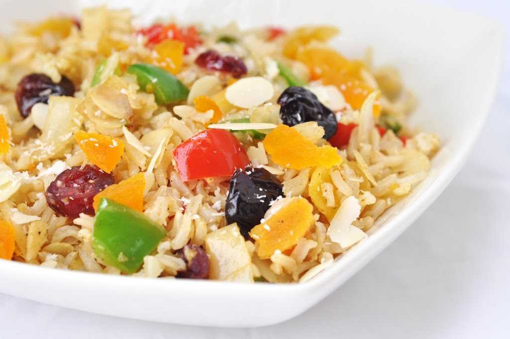 Азбука вкусного и полезного питания: как приготовить плов с сухофруктами в мультиварке