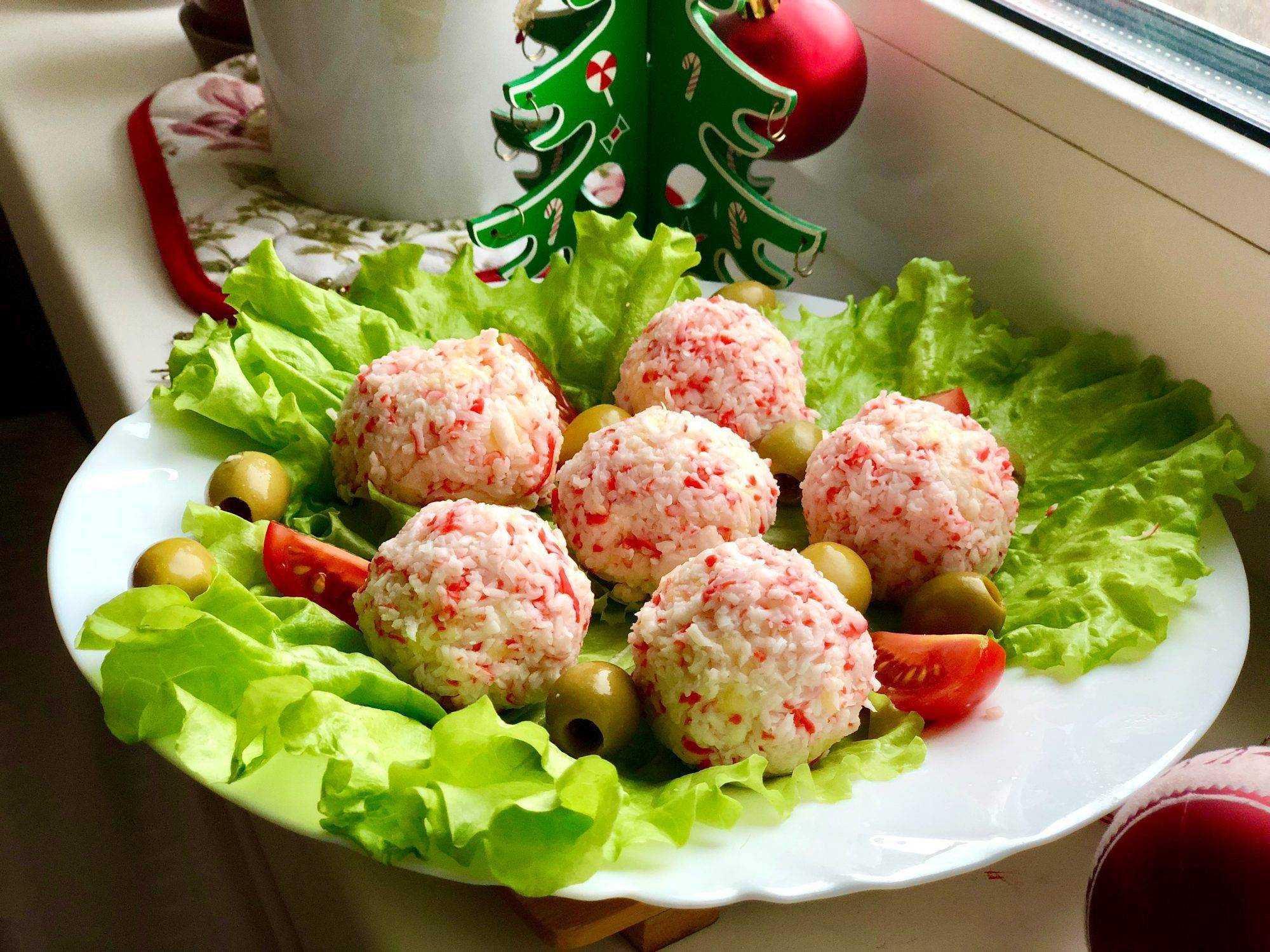 Закуски из крабовых палочек — 10 простых и вкусных рецептов