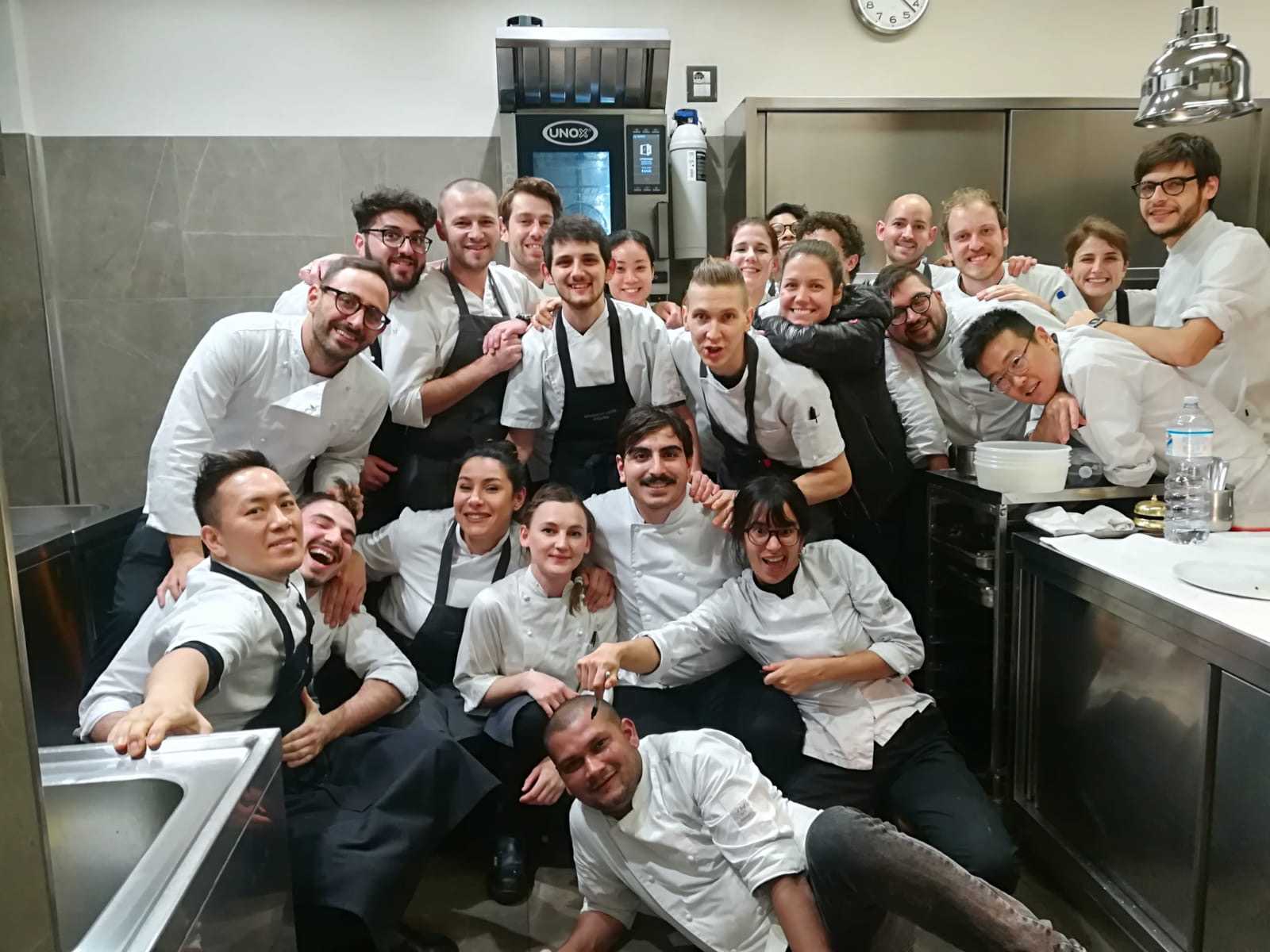 Here’s how massimo bottura and other chefs are taking virtual cooking classes during times of self-quarantine - hindustan times