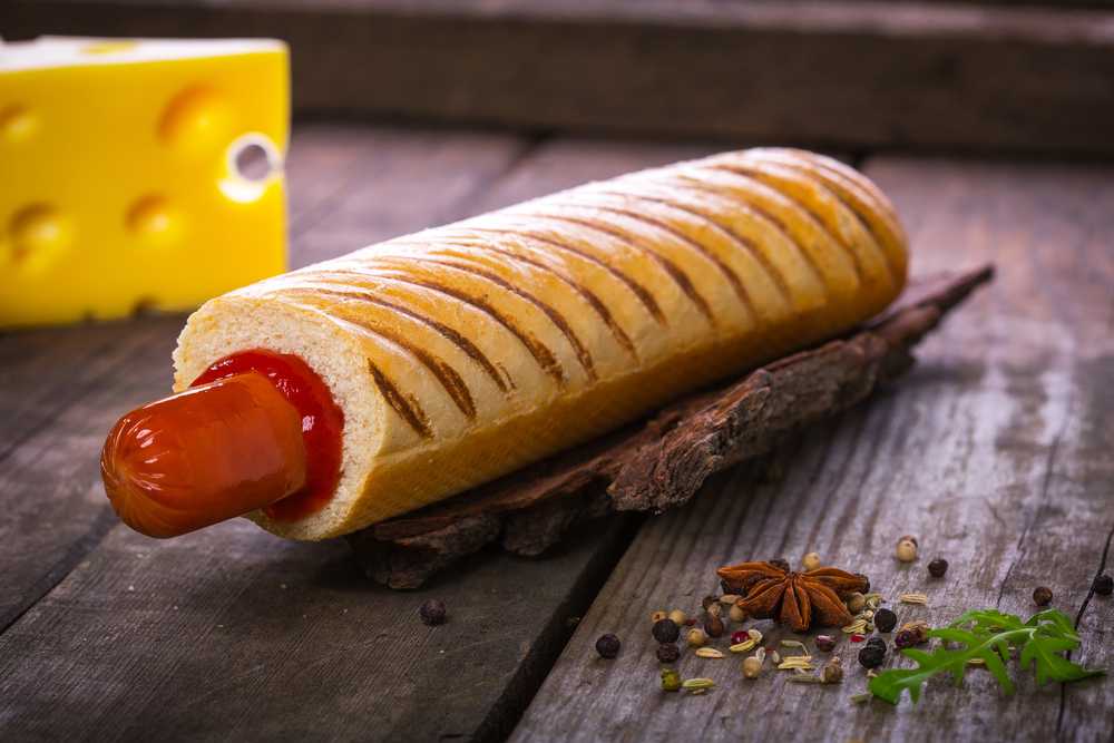 Как приготовить булочки для хот догов дома: вкусные рецепты