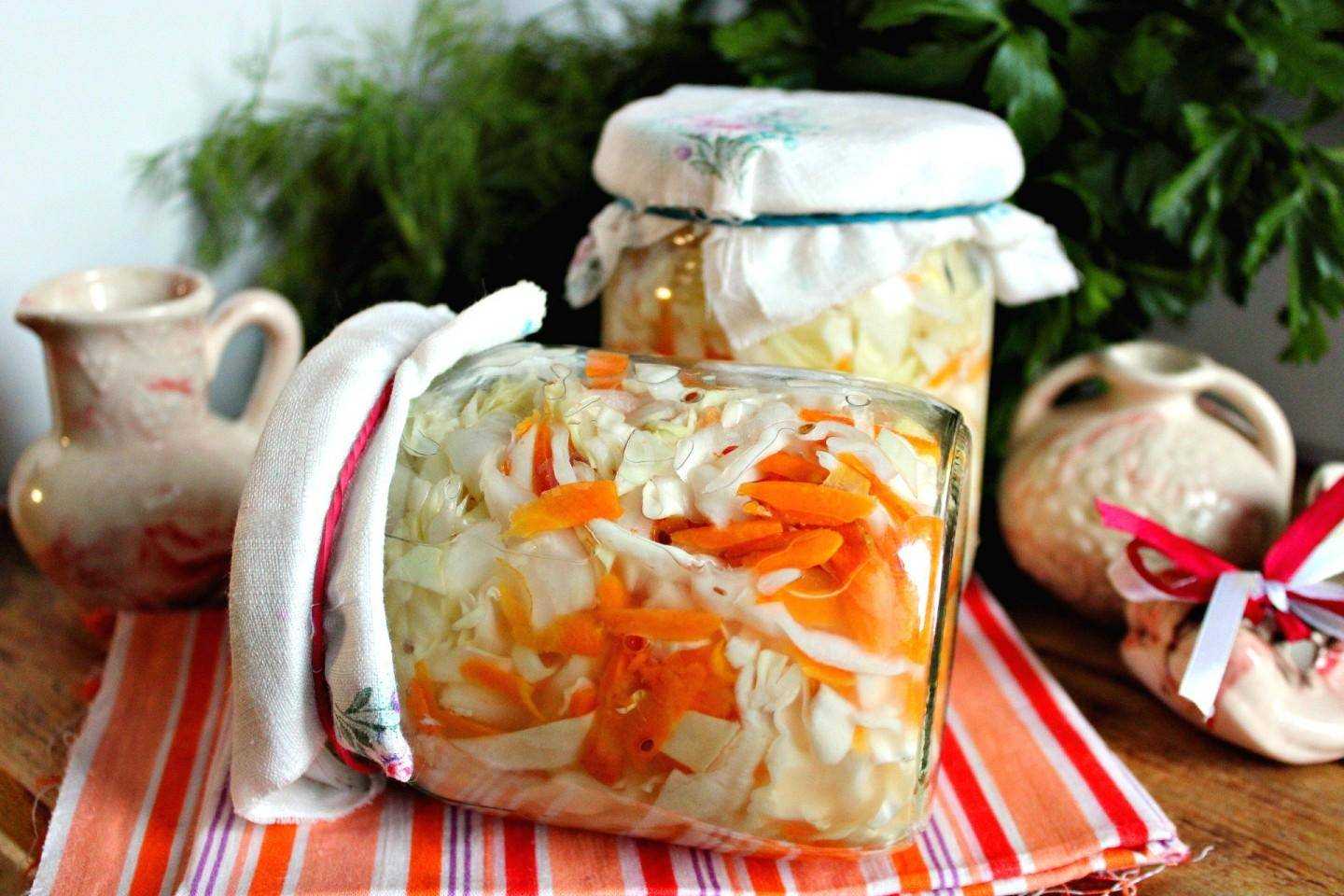 Рецепт квашеной капусты с яблоками