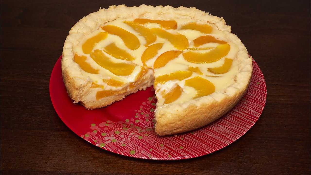Простые и вкусные рецепты персиковых пирогов, приготовленных в мультиварке