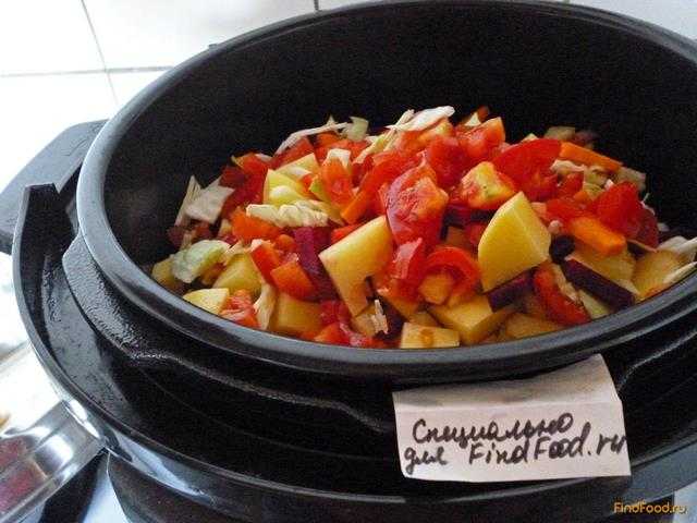 Борщ с курицей в мультиварке