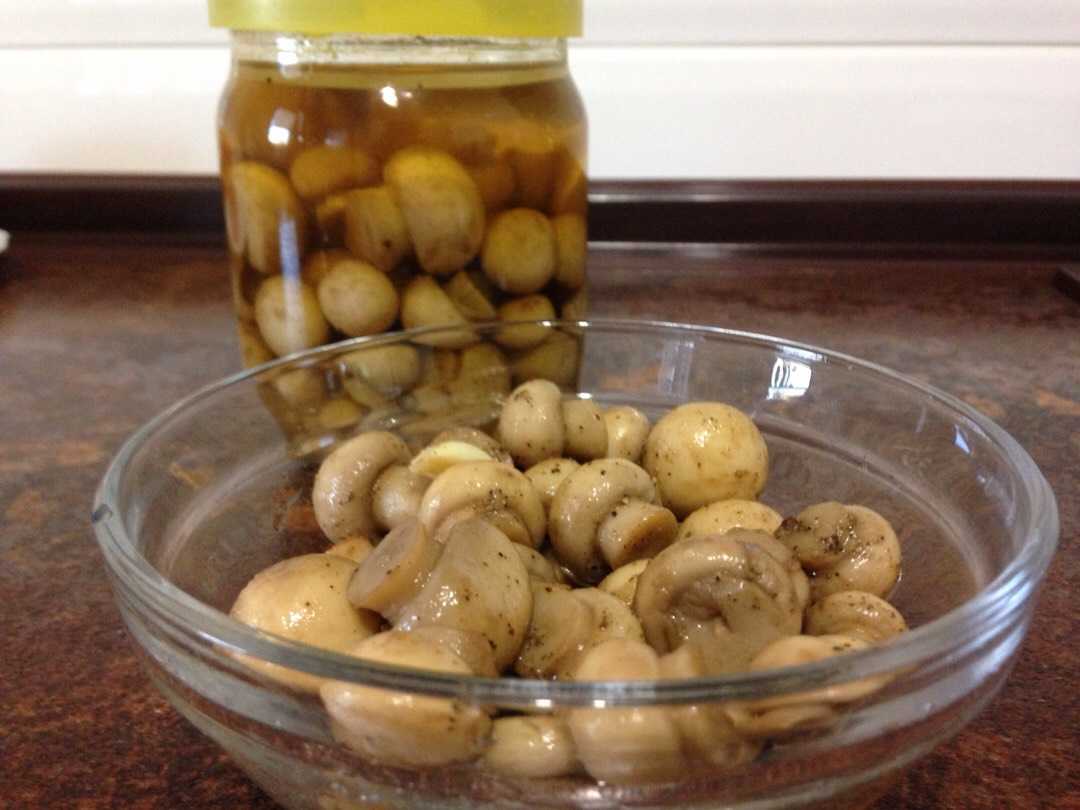 Маринованные шампиньоны : рецепты маринованных шампиньонов быстро и вкусно