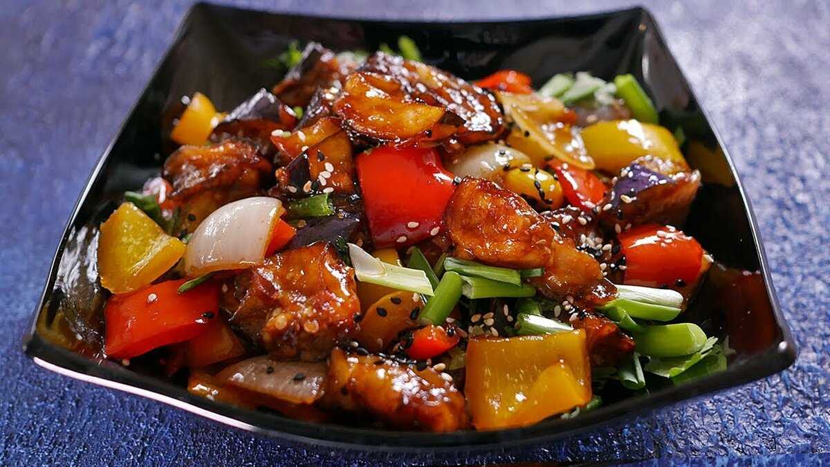 Овощное рагу со свининой в мультиварке с незабываемым вкусом!