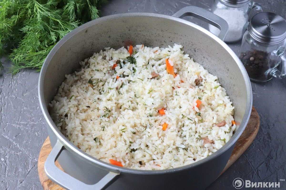 Как приготовить рис с тушенкой в мультиварке