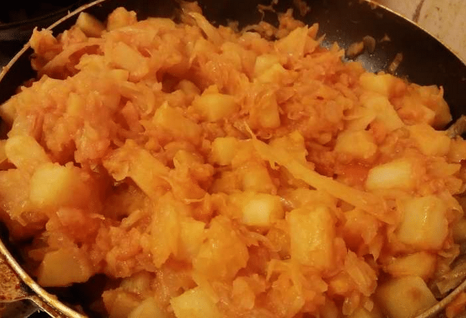 Мясо с картошкой и капустой в мультиварке. тушеная капуста с мясом и картошкой мультиварке