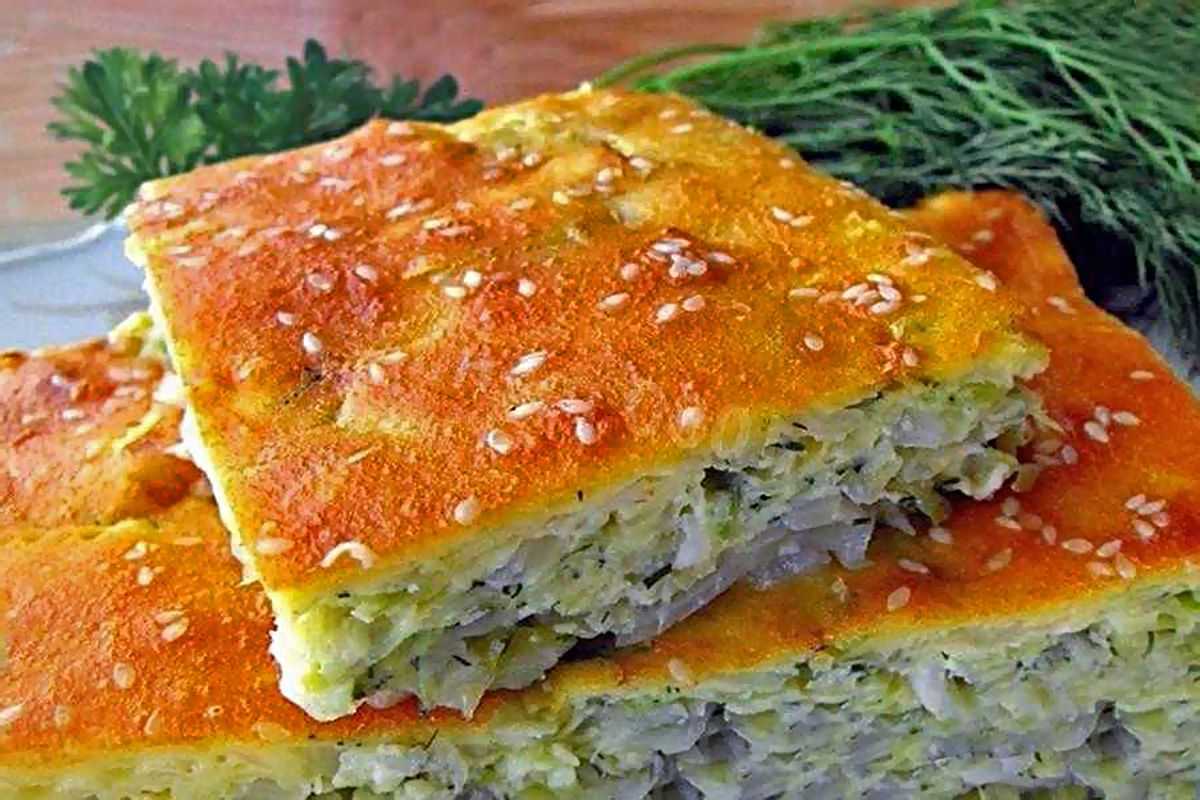 Заливной пирог с капустой — быстро и вкусно!