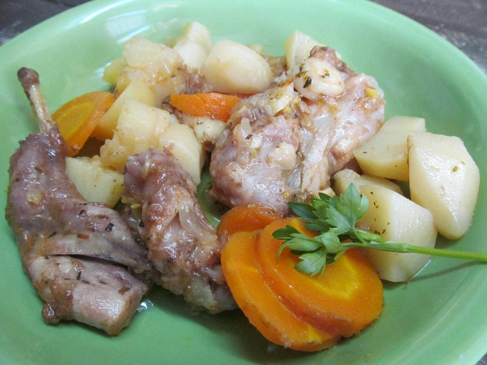 Кролик в мультиварке
